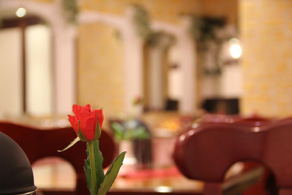 Wali'S Hotel Билефельд Экстерьер фото