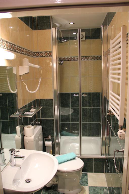 Wali'S Hotel Билефельд Номер фото